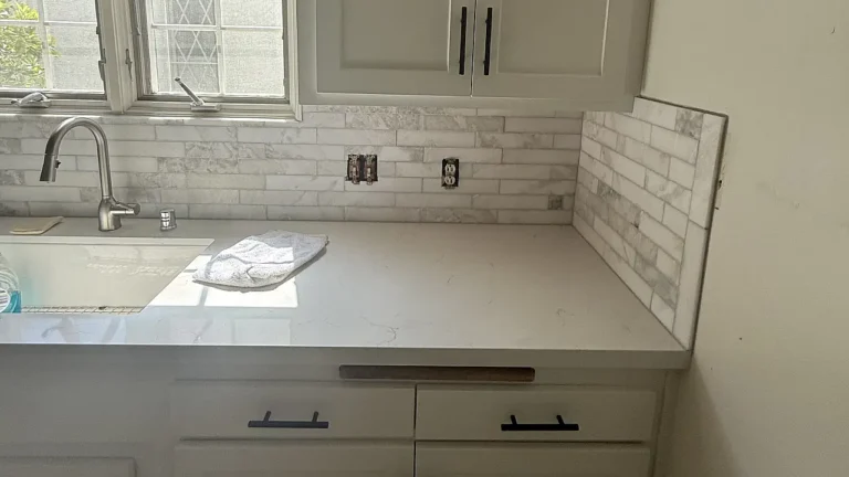 full cabinet replacement contractor in Bell, CA