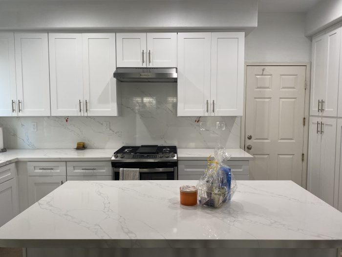 White Minimal Kitchen, Murrieta